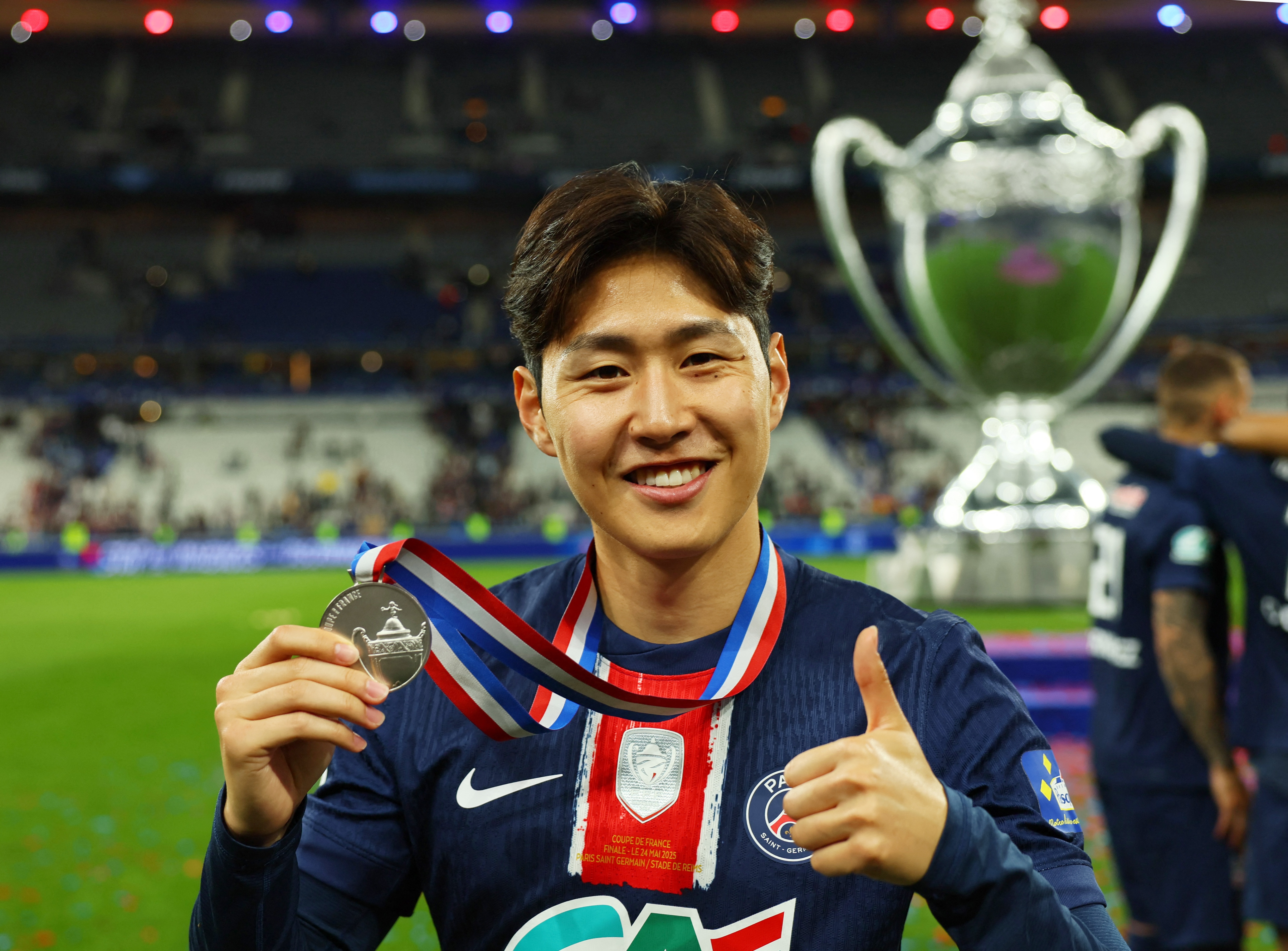 球速体育官方入口-韩国一哥！25岁李刚仁身价涨至2800万，独享韩国身价第一球员宝座